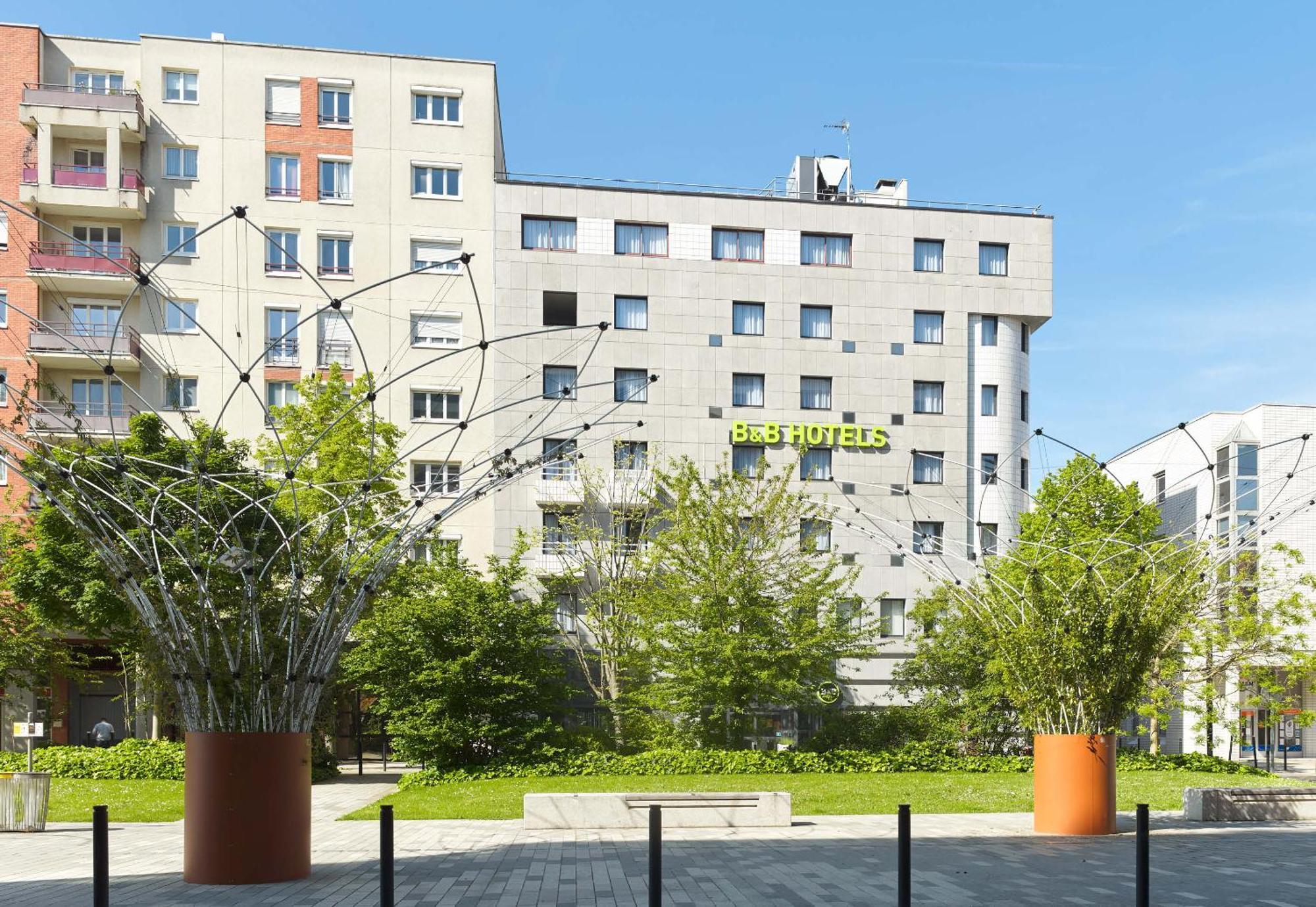 B&B Hôtel Saint-Quentin-en-Yvelines Centre Gare Montigny-le-Bretonneux Exterior foto